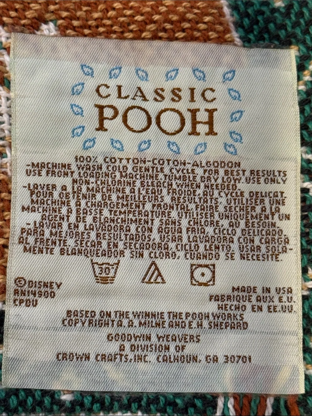 Disney Winnie the Pooh Beige, Brown, Green Tapestry Throw 3.25 x 4.25